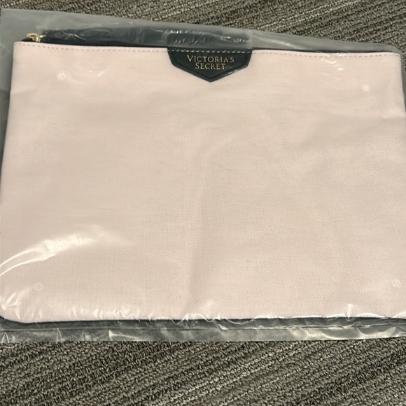 Victoria’s Secret Weekender Tote - Picture 2 of 3